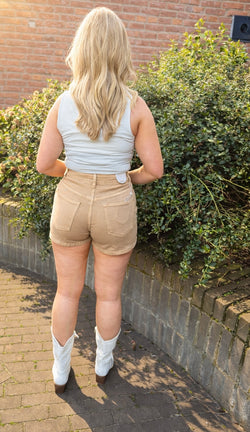 Skort Esra