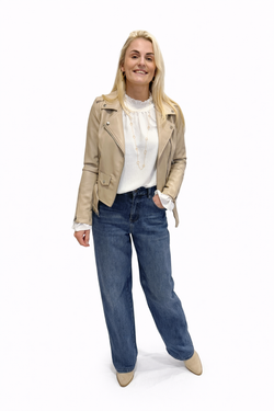 Beige Biker Jacket – Tijdloos & Stoer