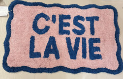 C’EST LA VIE Bath Mat – Pink Edition (100% Katoen)