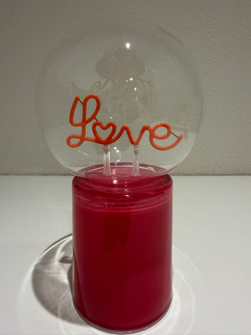 Love Glow Neon Lamp” – 10 × 10 × 17 cm