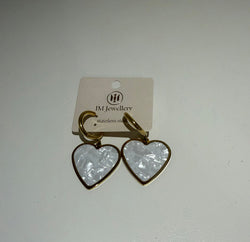 Goudkleurige Oorringen met Parelmoer Hart – Stainless Steel