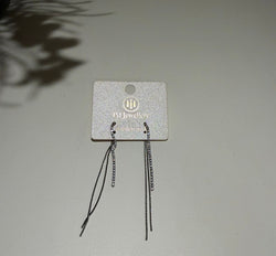 Zilverkleurige Oorbellen met Strass & Lange Kettingdetails